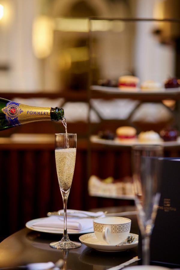 The Parkgate Hotel Кардиф Екстериор снимка
