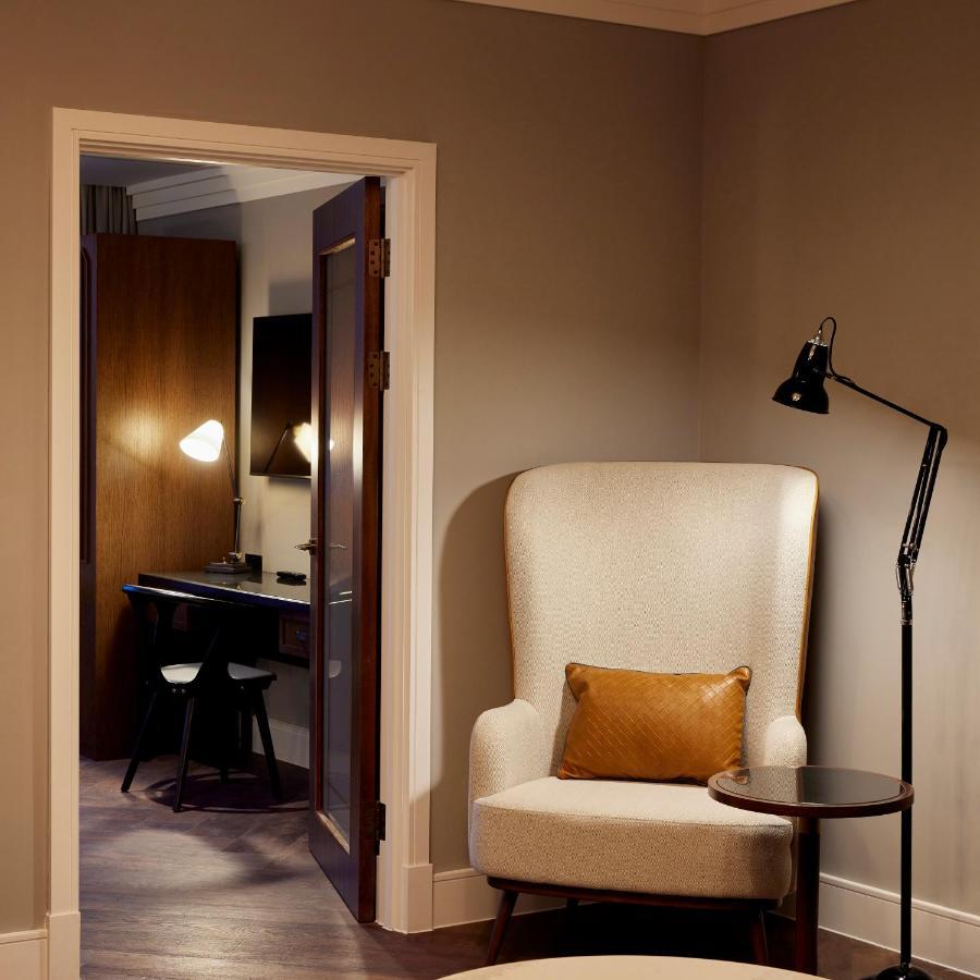 The Parkgate Hotel Кардиф Екстериор снимка